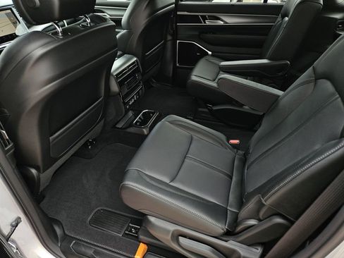 New 2026 Jeep Grand Wagoneer Limited AWD/4WD image 10