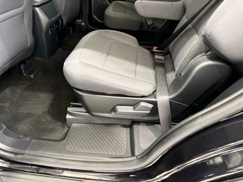 Certified 2025 Ford Explorer Active AWD/4WD image 18