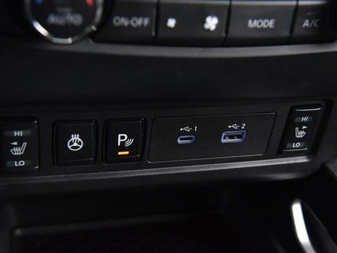 Certified 2025 Nissan Frontier SV w/ SV Convenience Package image 20