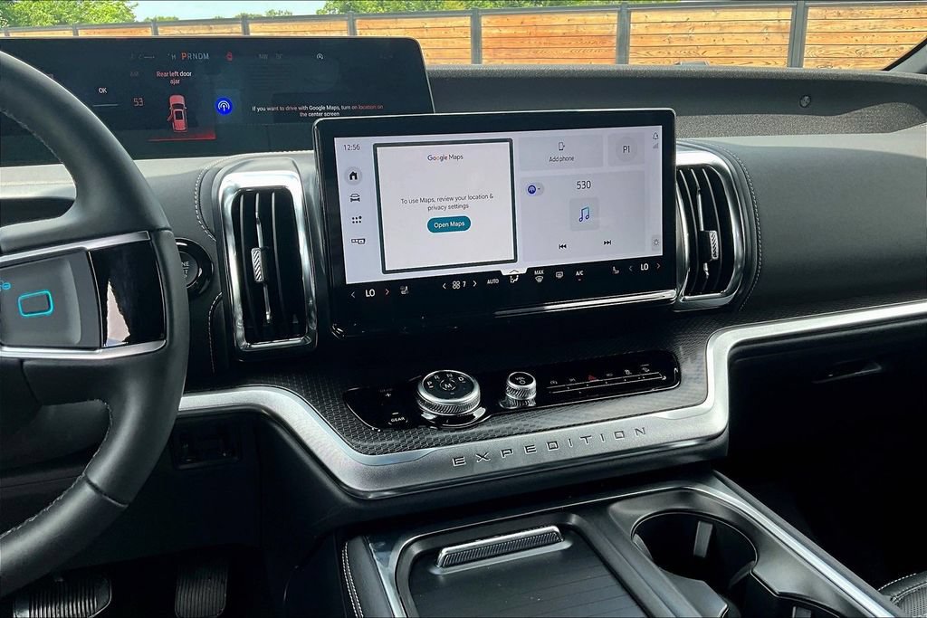 New 2026 Ford Expedition Platinum w/ Stealth Appearance Package AWD/4WD image 7