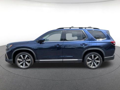 Used 2023 Honda Pilot Elite image 9