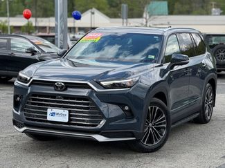 Used 2025 Toyota Grand Highlander AWD Hybrid video 1