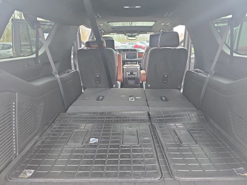 Certified 2023 GMC Yukon XL Denali Ultimate AWD/4WD image 14