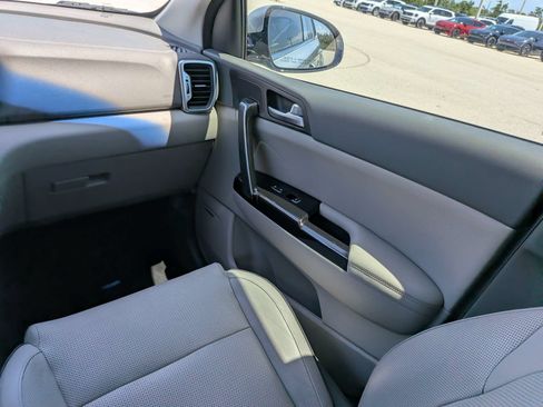 Used 2019 Kia Sportage SX FWD image 22