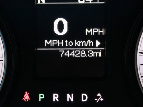 Used 2021 RAM 1500 Classic SLT image 21