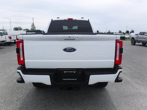 Used 2024 Ford F250 XLT w/ XLT Premium Package AWD/4WD image 7