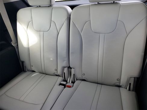 New 2026 Kia Sorento S w/ S Panoramic Sunroof Package image 23