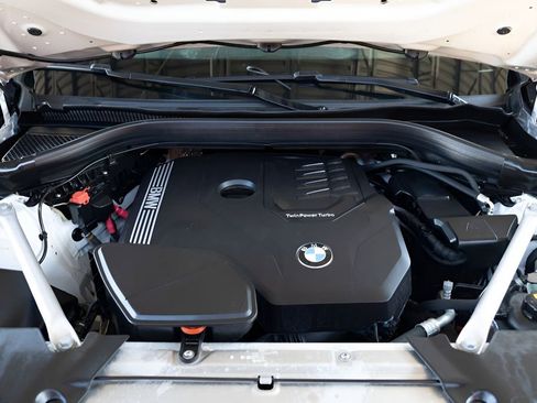 Used 2023 BMW X4 xDrive30i w/ M Sport Package AWD/4WD image 92