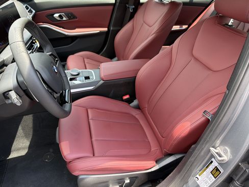 Used 2026 BMW 330i Sedan w/ Premium Package RWD image 19