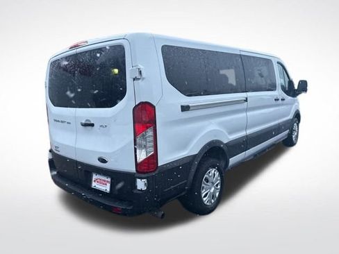 Used 2023 Ford Transit 350 XLT image 4