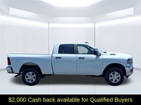 New 2026 RAM 2500 Big Horn AWD/4WD image 2