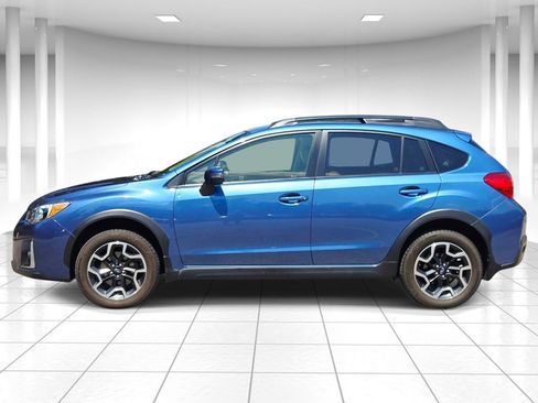 Used 2017 Subaru Crosstrek 2.0i Limited AWD/4WD image 6