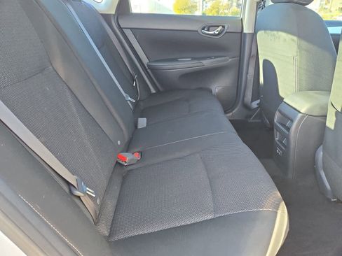 Used 2019 Nissan Sentra S image 19