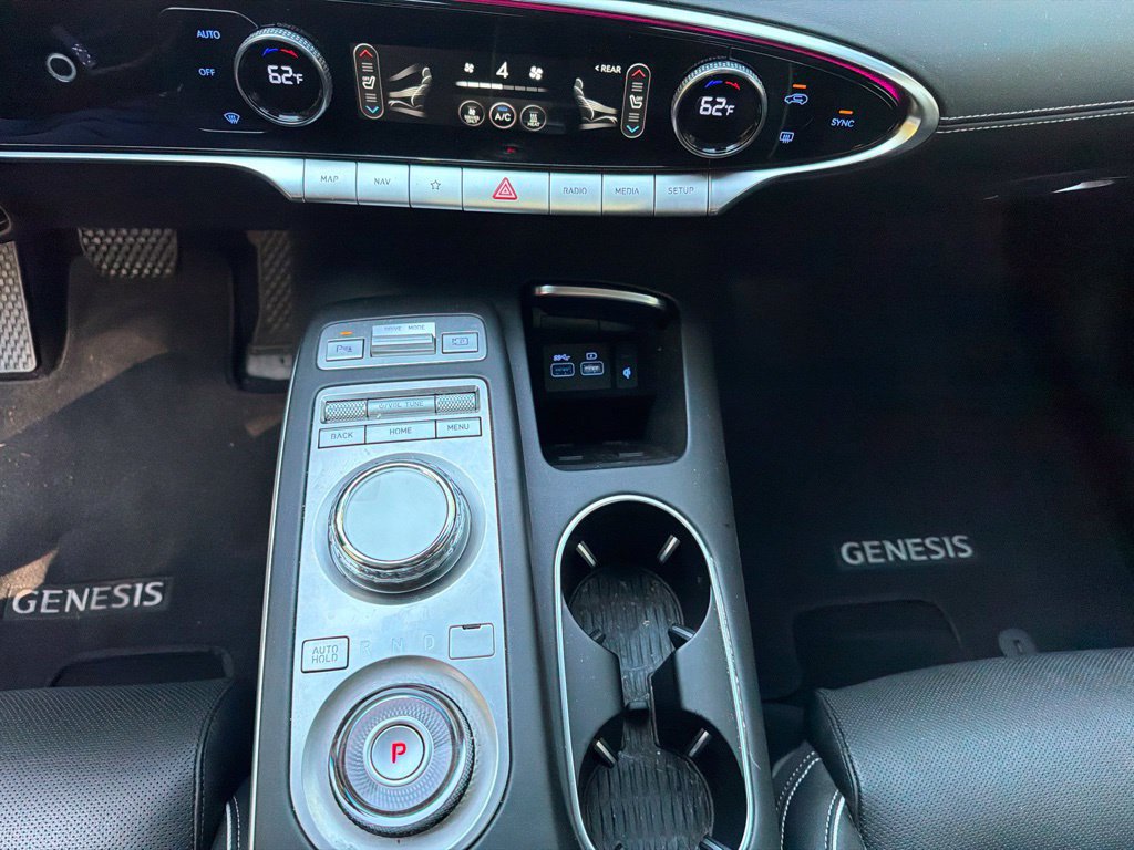 Used 2025 Genesis Electrified GV70 AWD/4WD image 14