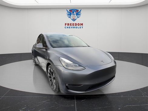 Used 2022 Tesla Model Y Performance image 8