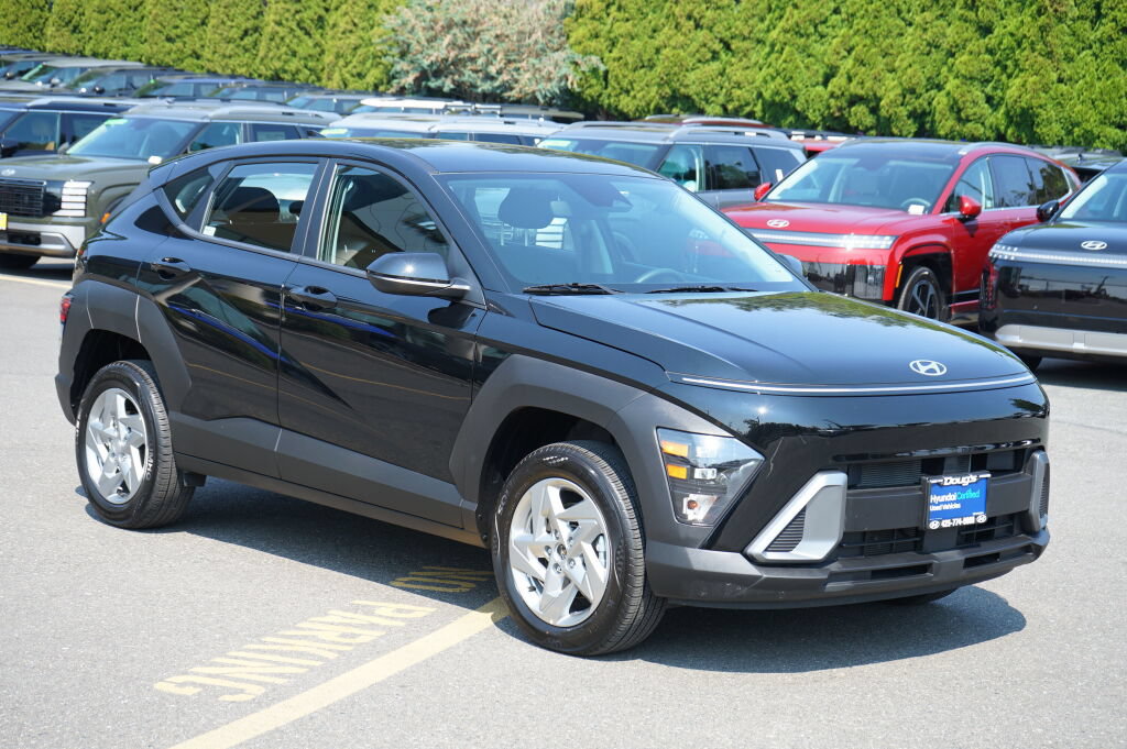 Certified 2026 Hyundai Kona SE AWD/4WD image 4