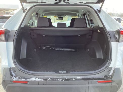 Used 2025 Toyota RAV4 XLE image 11