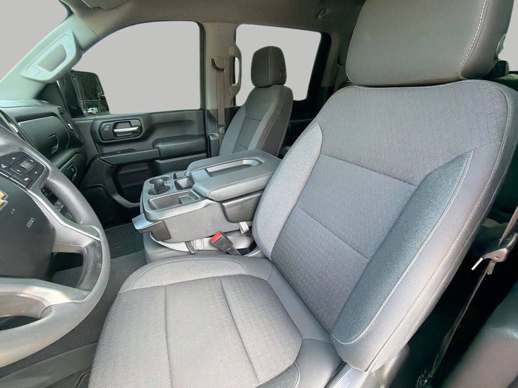 Used 2022 Chevrolet Silverado 2500 Custom w/ Custom Value Package AWD/4WD image 16
