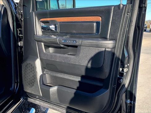 Used 2017 RAM 1500 Laramie w/ Convenience Group image 23