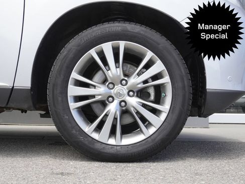 Used 2013 Lexus RX 450h AWD w/ Navigation Pkg image 33