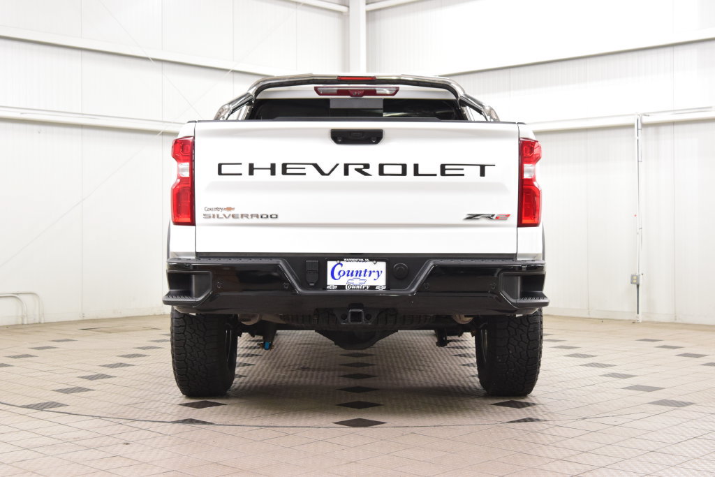 Used 2023 Chevrolet Silverado 1500 ZR2 w/ Technology Package AWD/4WD image 7