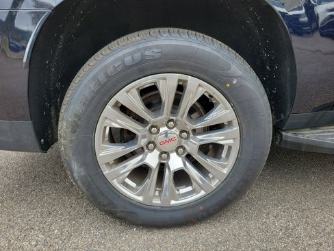 Used 2021 GMC Yukon XL Denali image 26