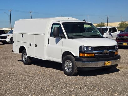 New 2025 Chevrolet Express 3500 w/ Power Convenience Package