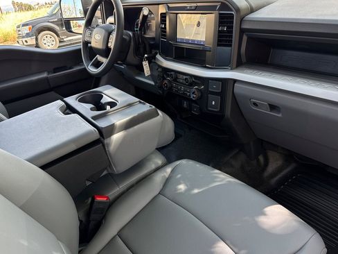 New 2026 Ford F250 4x4 Regular Cab Super Duty image 15