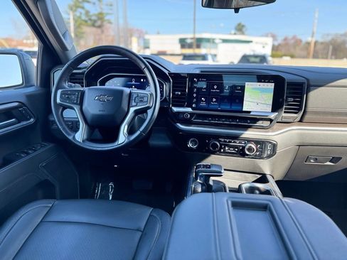 Certified 2022 Chevrolet Silverado 1500 RST w/ Diesel Off-Road Package image 12