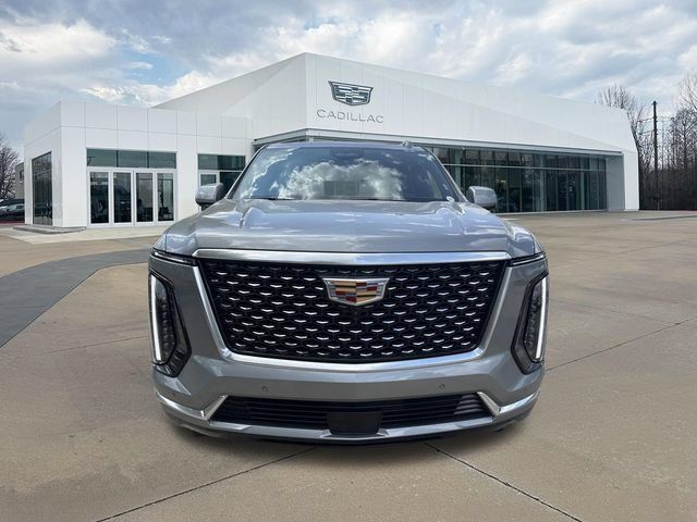 Certified 2026 Cadillac Escalade Luxury AWD/4WD image 8