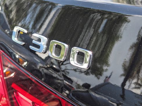 Used 2025 Mercedes-Benz C 300 Sedan image 16