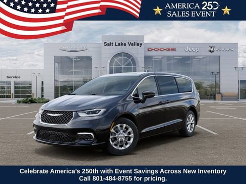 New 2026 Chrysler Pacifica Limited w/ Trailer Tow Group AWD/4WD image 1