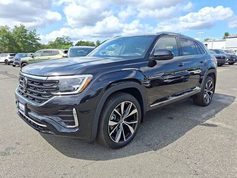 New 2026 Volkswagen Atlas Cross Sport SEL Premium R-Line image 2