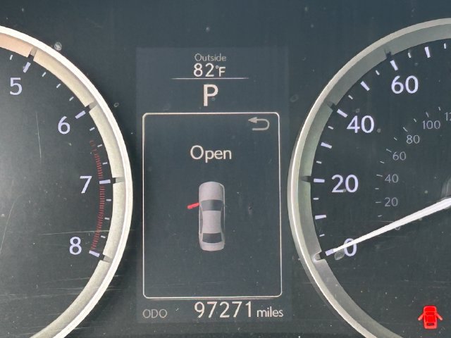 Used 2015 Lexus IS 250 RWD image 22