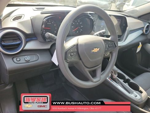 New 2026 Chevrolet Trax LS w/ LS Convenience Package image 18