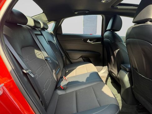 Used 2020 Kia Forte GT-Line w/ GT-Line Premium Package FWD image 18