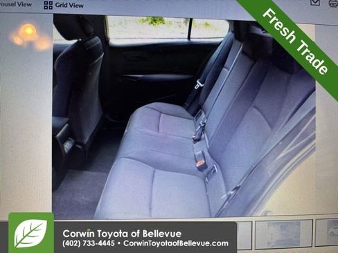 Used 2025 Toyota Corolla LE image 5