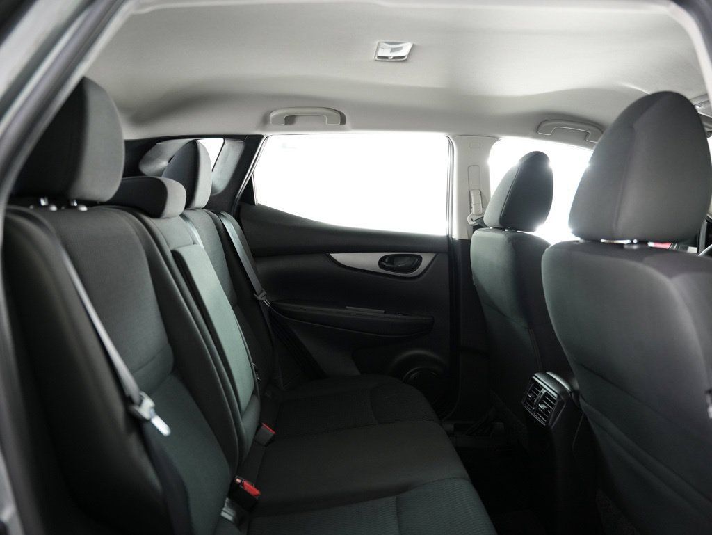 Used 2018 Nissan Rogue Sport S FWD image 34