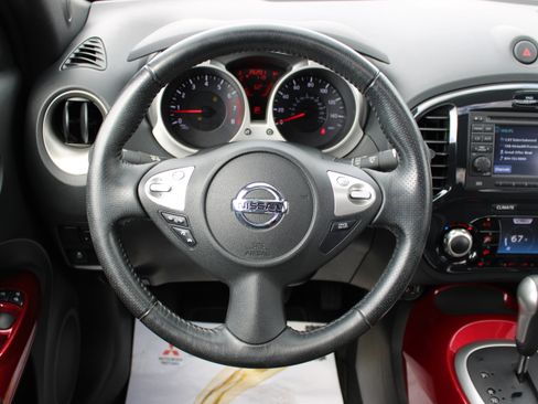 Used 2011 Nissan Juke SL w/ Sport Pkg AWD/4WD image 13