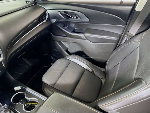 Used 2021 Chevrolet Traverse Premier w/ Redline Edition FWD image 22