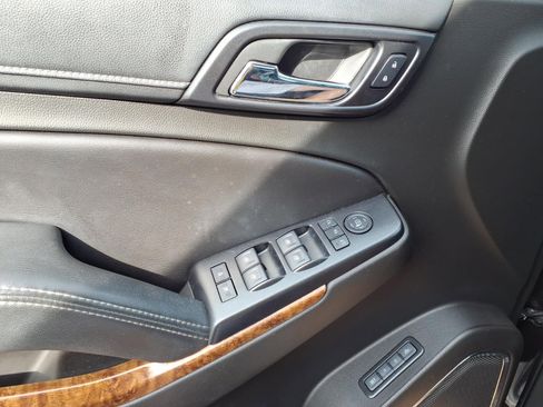 Used 2018 Chevrolet Tahoe Premier image 14