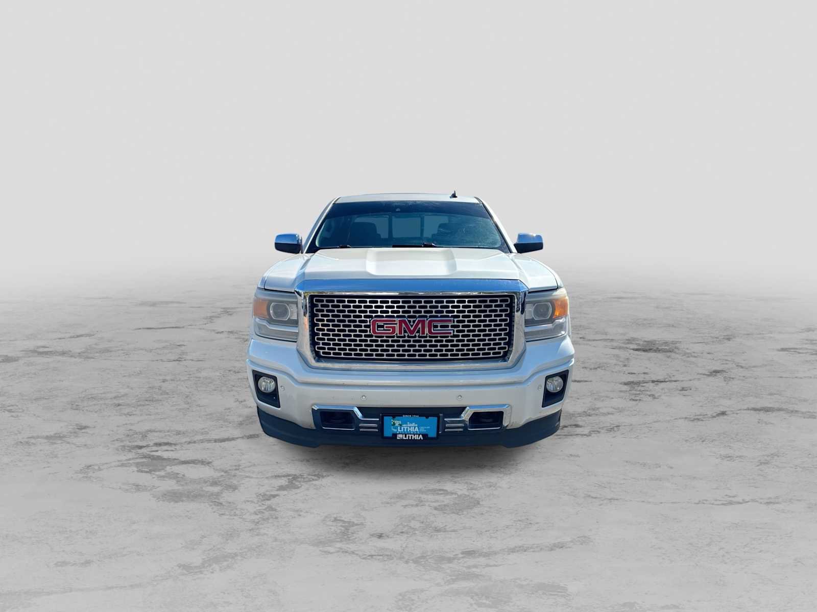 Used 2014 GMC Sierra 1500 Denali w/ Driver Alert Package AWD/4WD image 3