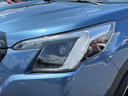 Certified 2023 Subaru Forester Touring AWD/4WD image 9