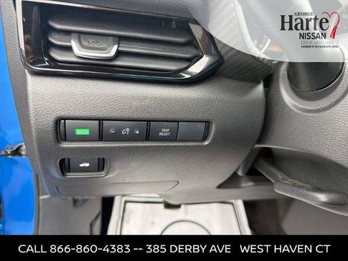 Certified 2022 Nissan Sentra SV FWD image 15