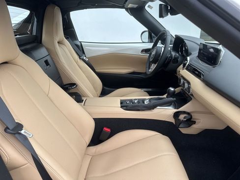 New 2026 MAZDA MX-5 Miata RF Grand Touring RWD image 14
