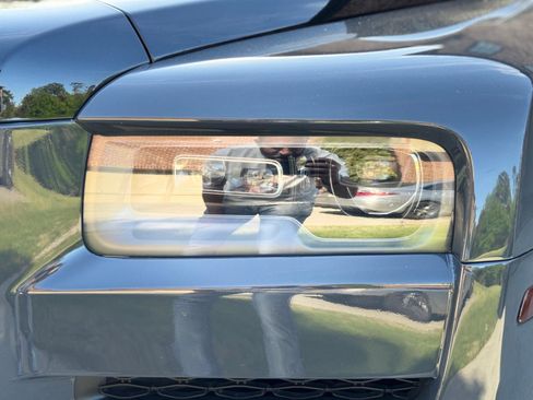 Used 2021 Rolls-Royce Cullinan image 11