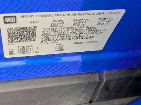 Certified 2024 Chevrolet Equinox LT w/ LPO, Floor Liner Package image 37