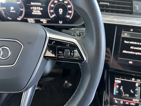 Used 2022 Audi e-tron Chronos AWD/4WD image 29