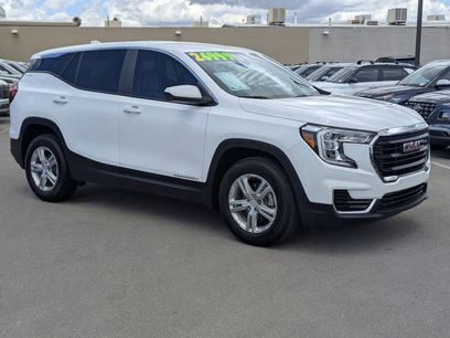 Used 2024 GMC Terrain SLE