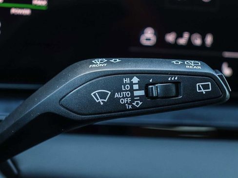 New 2025 Audi Q6 e-tron Premium Plus image 31